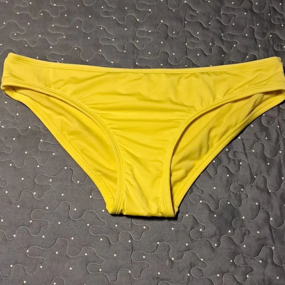 Kona Sol yellow swim bottoms new without tags